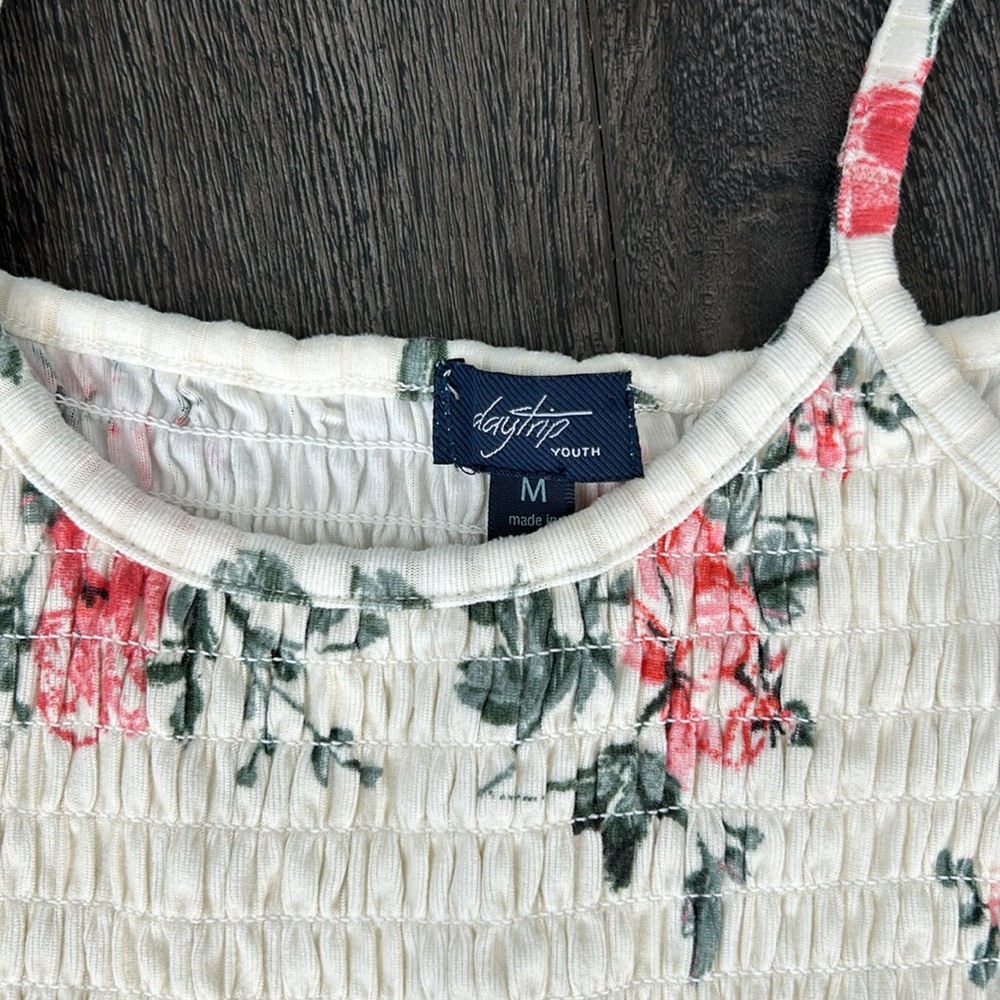 Day trip youth Floral Smocked Tank Top - Picture 2 of 2